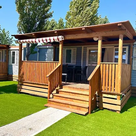 Camping Village Nice Garden Ardea Buitenkant foto